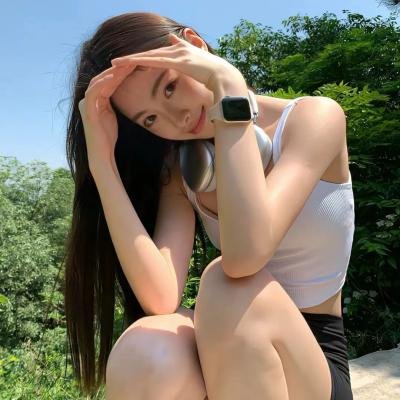 比邻星海报