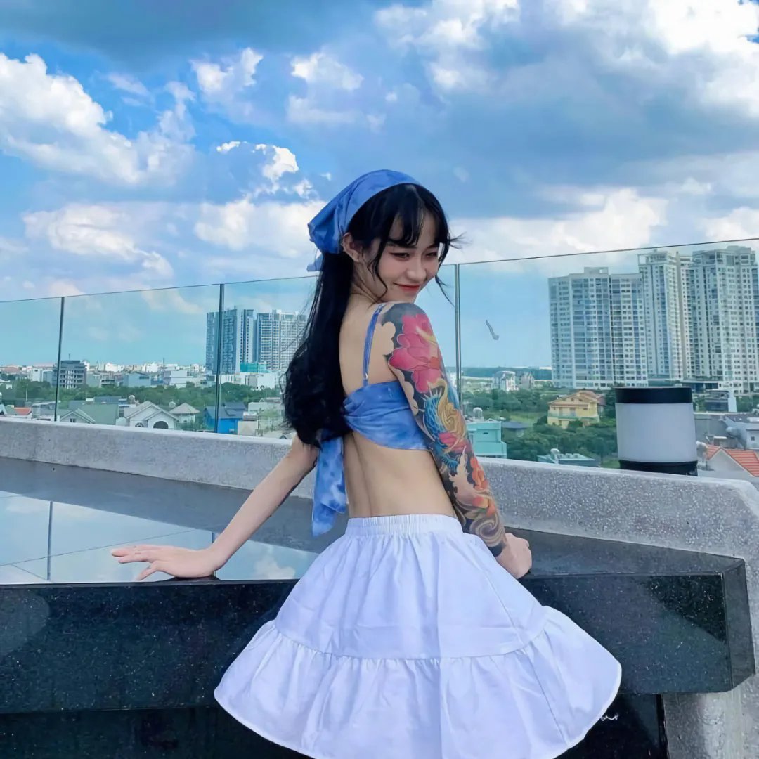 飞女黛丝海报